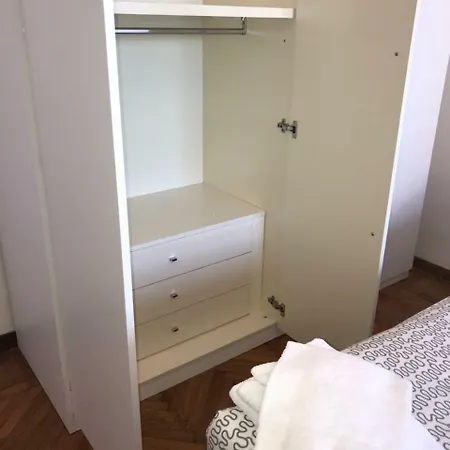 ゲストハウス Pisanello